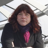 Erna de Vries