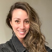 Lauren Strong