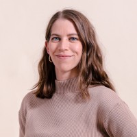 Julia Hodges, Cfre