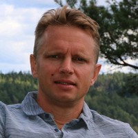 Henrik. Olson