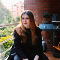 Manuela De Pombo