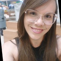 Estefane Santos