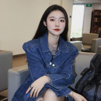 Lisa Zhou
