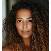 Queli Cristina