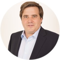 Dr. Sebastian Kraska