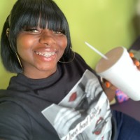 Jhontia Davis