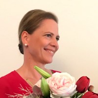 Carine Khoury Niemann