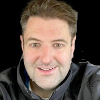 Derrick Lindsey