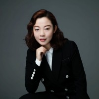 Elaine Chan
