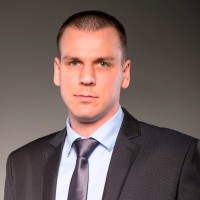 Zoltán Tőzsér