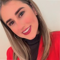 Mayara C.