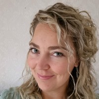 Aline Zwakenberg