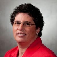 Linda Graves
