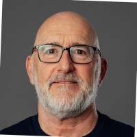 Steve Baynes