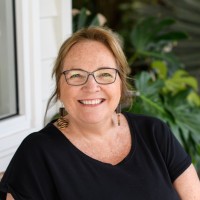 Michelle Woszatka