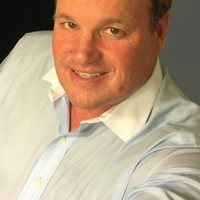 Dr. Steven Brooks
