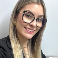 LARISSA VOGEL