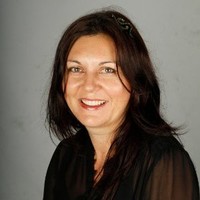 Sharon Searle