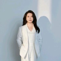 Lisa Li  CA