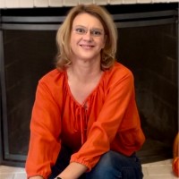 Elizabeth Henderson