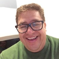 Roberto G. Palacios L.