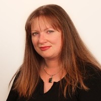 Karen Hatt