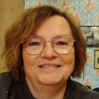 Annick De Brucker