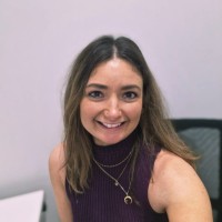 Dr Laura Lever