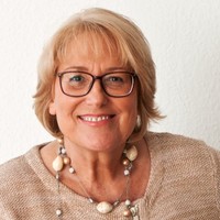 Sabine Reif