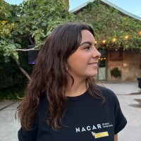 Júlia Lloansi Martín