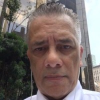 Robert Castro