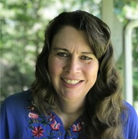 Lori Brenneise