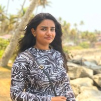 Yazhini Amirtha