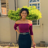 S’Lindile Manyathi