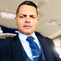 Leonard Velásquez - Abogado