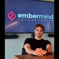 Ergin Kamberov Pose