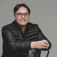 Robert Romero Escobar