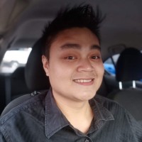 Russell Pulongbarit