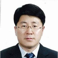 Sanghyo Lee