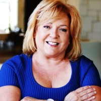 Christy Deancausse