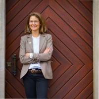 Nicole Büsing