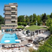 Hotel Pacific Famiglia Magnani