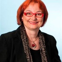 Cornelia Staps