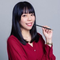 Eva Lee