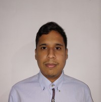 Luis Huayamave