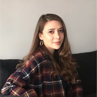 Kübra Özmanav