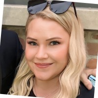 Nicole Watts