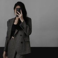 Dina V