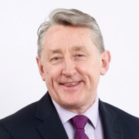 Andrew Riley Amappt, Fca, Fpmi