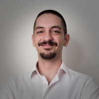 Ozan Uğur